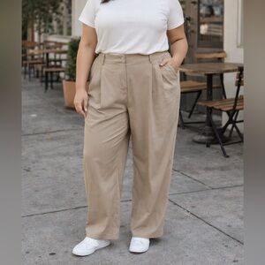 NWT Halogen Tan Pleated‎ Classic Straight-Leg Pants 18W Business Basic Travel